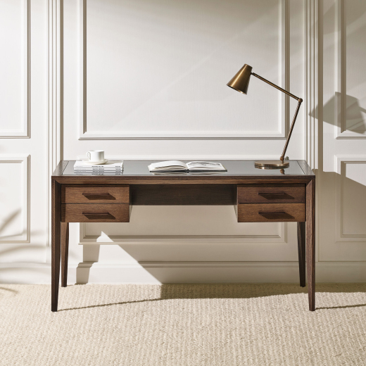 Club Desk ambient front Tosconova