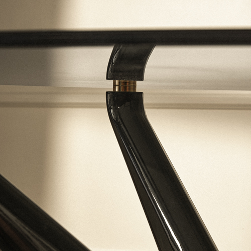 Detail Zoe glossy table