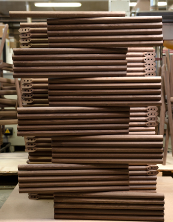 Zoe table carpentry production with solid Canaletto walnut
