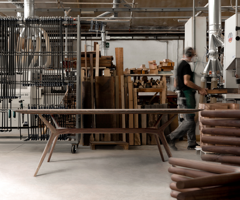 Zoe table production