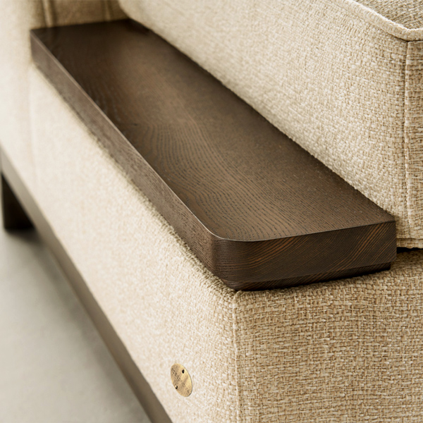 Duetto sofa wood detail