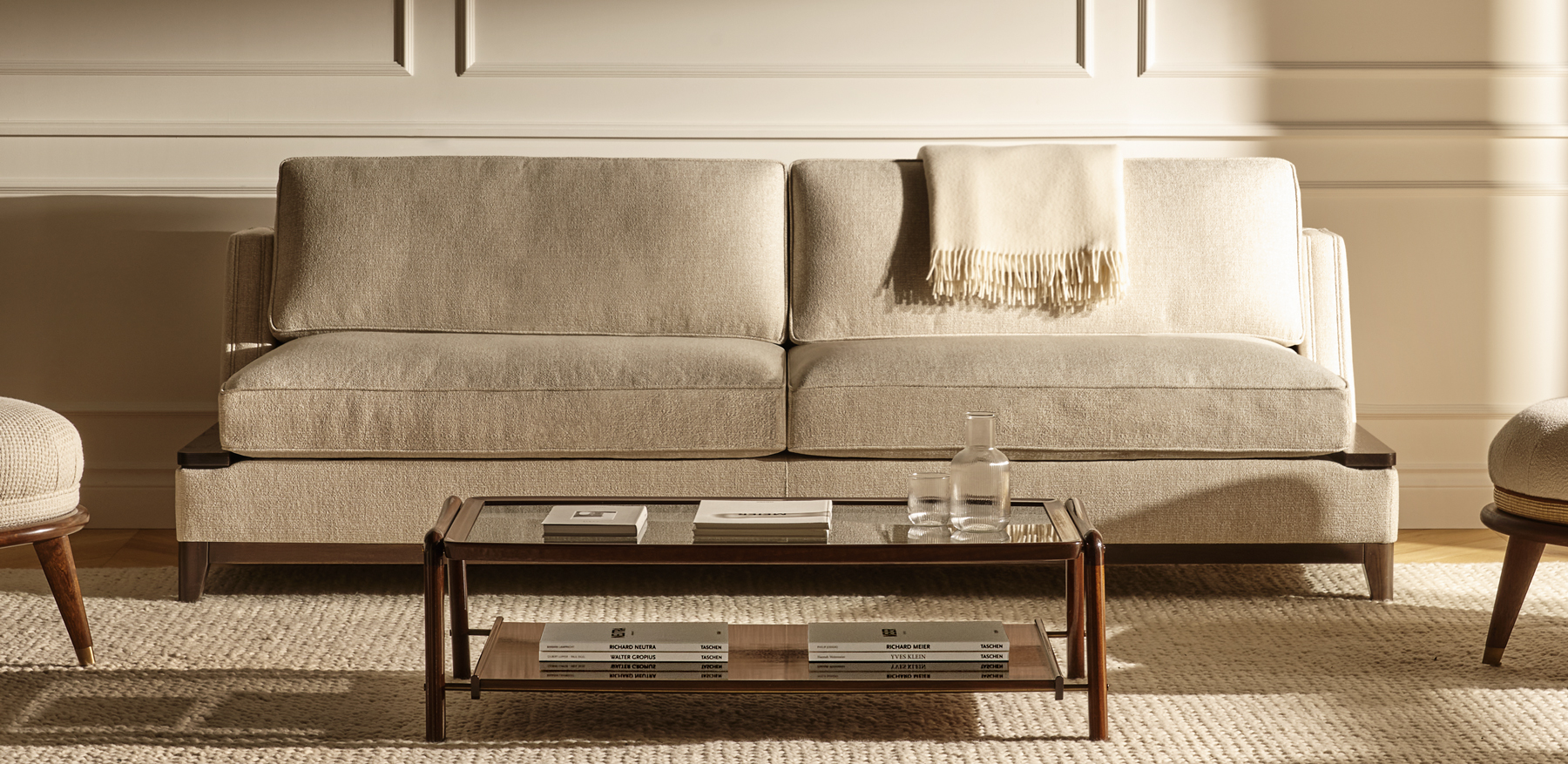 Duetto sofa and Amilcare small table